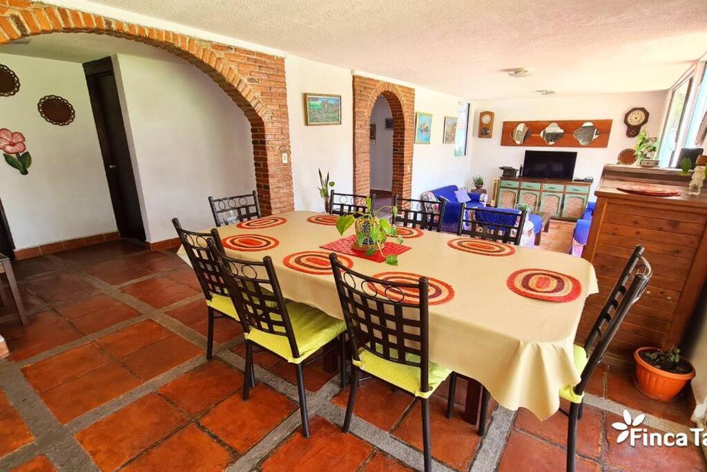 Finca Taino. Hermosa Casa Con Alberca Jiutepec Exterior foto